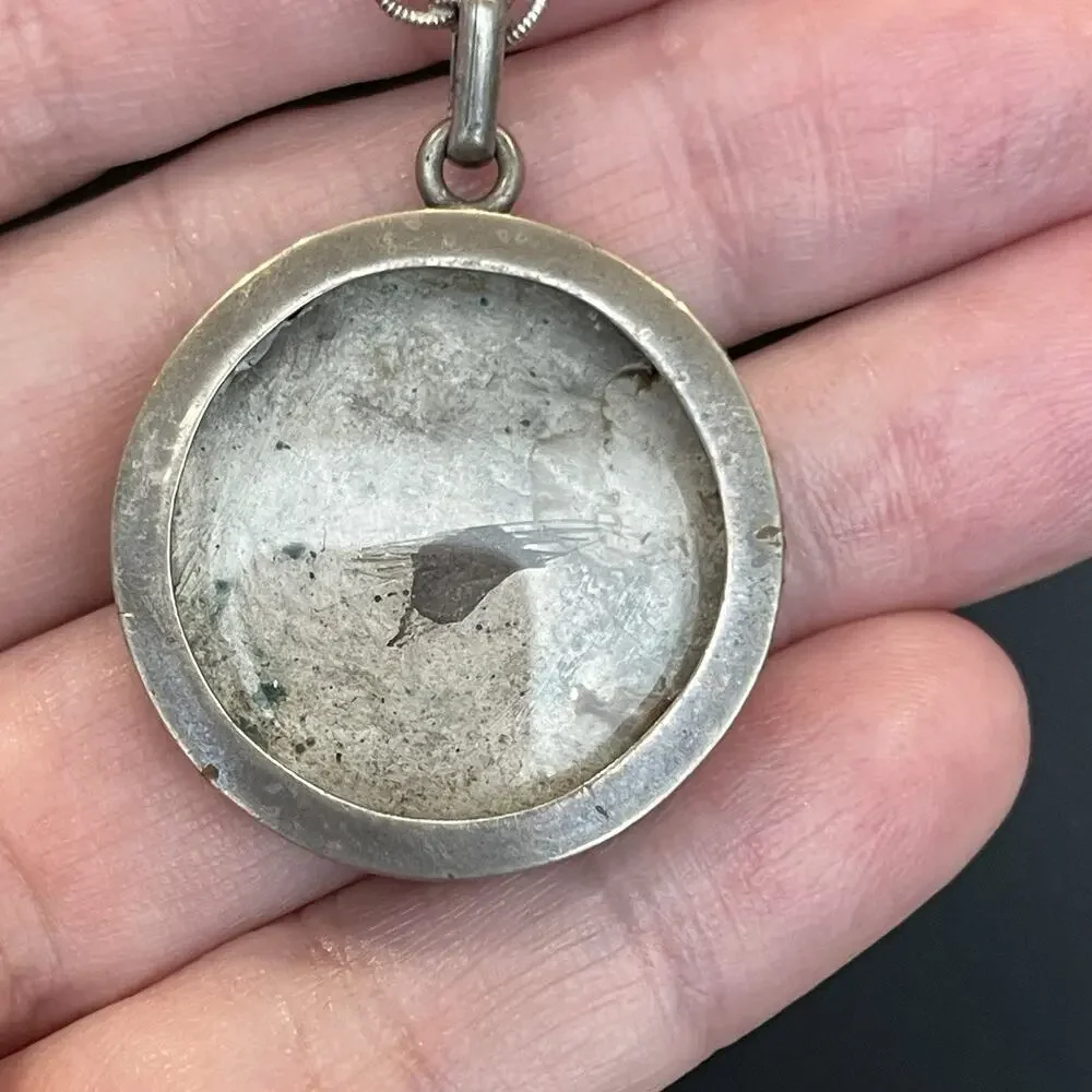 Antique Vintage Sterling Silver Round Glass Photo Locket With Chain READ
